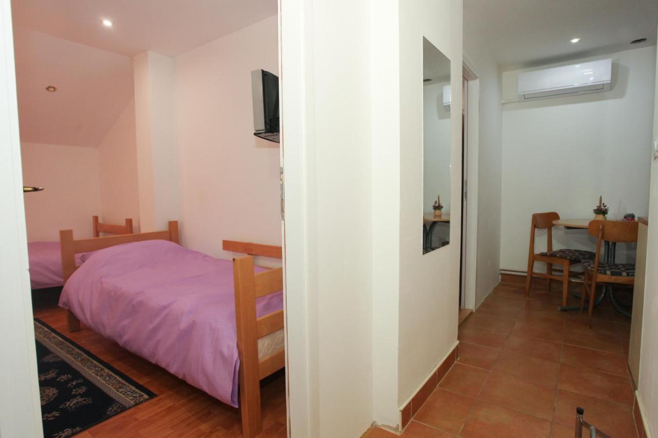 Apartman Carpe Diem 2 Зайечар Екстериор снимка